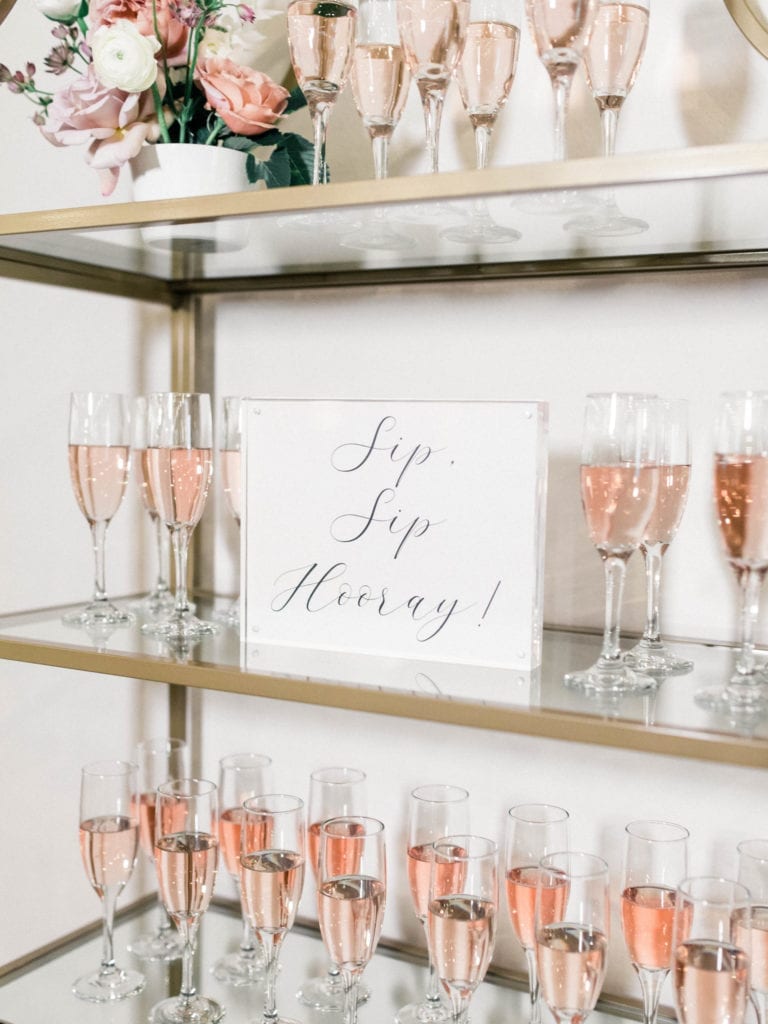 What you need to know before hiring a bartender for your wedding day by Alexa Kay Events. See more wedding planning advice at alexakayevents.com!
