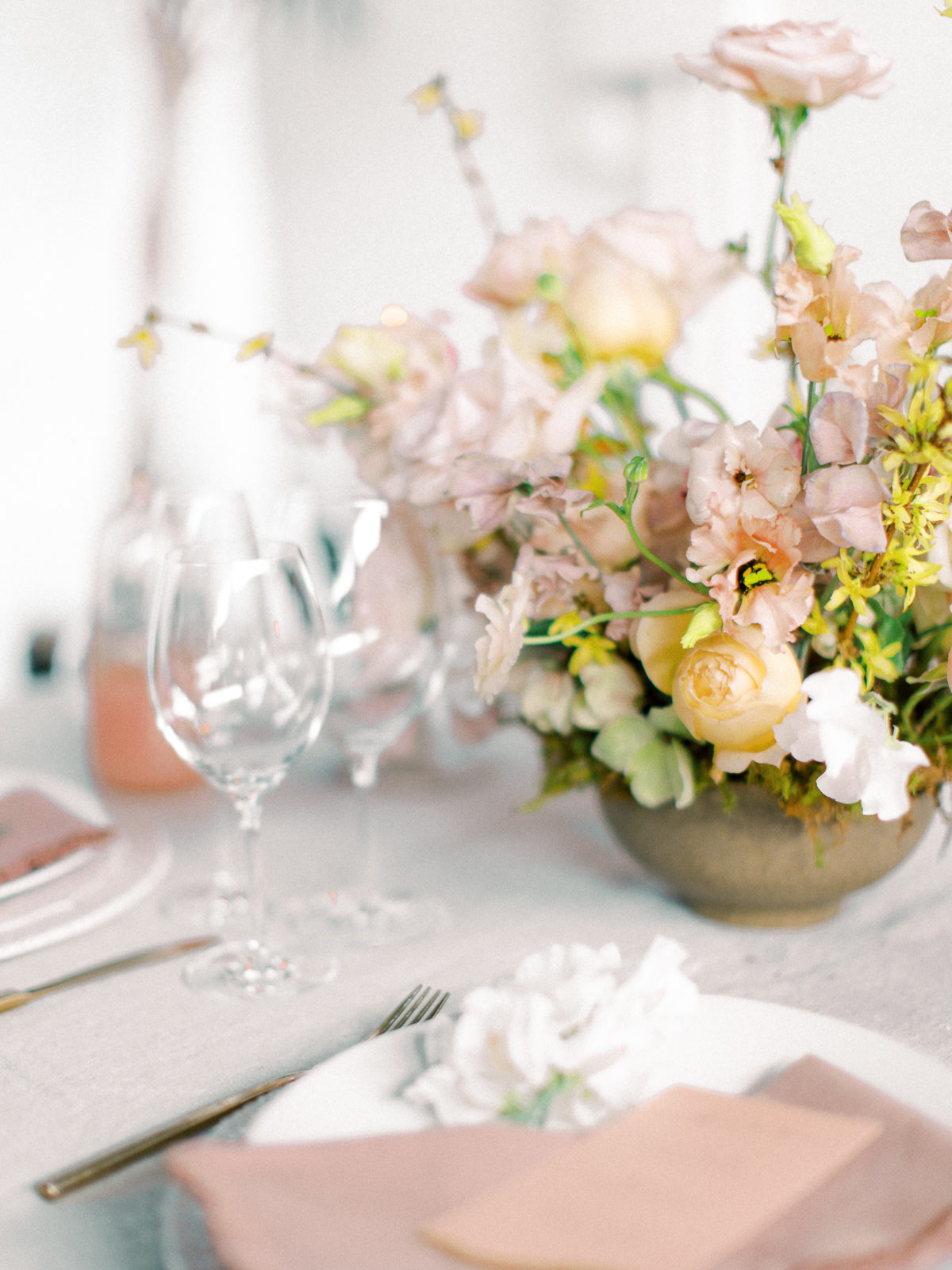 Mauve and peach wedding centerpieces: Whimsical Wedding Inspiration at The Place at Tyler from The Bridal Masterclass featured on Alexa Kay Events