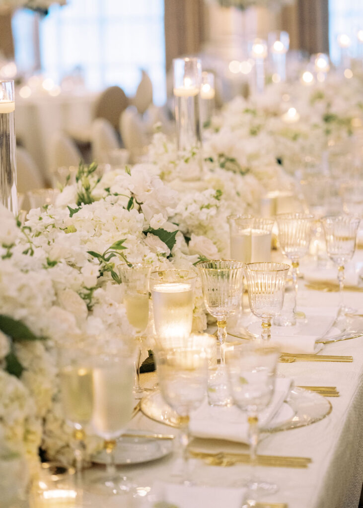 Monochromatic Wedding Table 